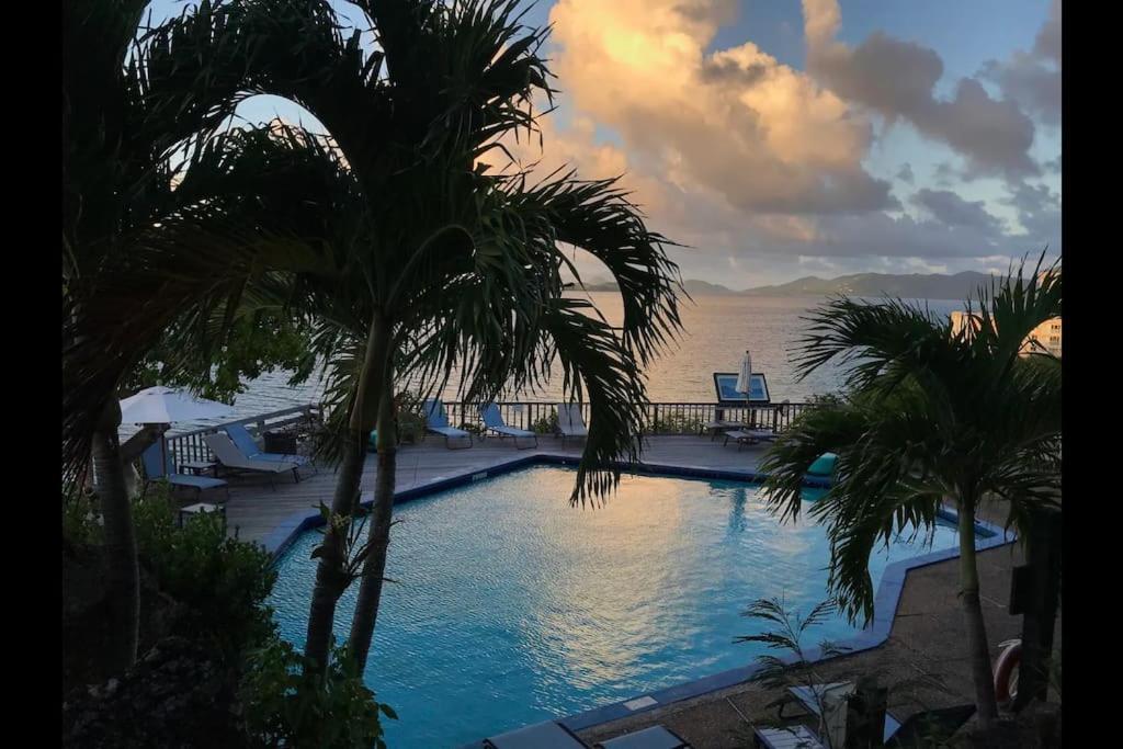 Mermaid Escape - Amazing Views! East End  Exterior photo