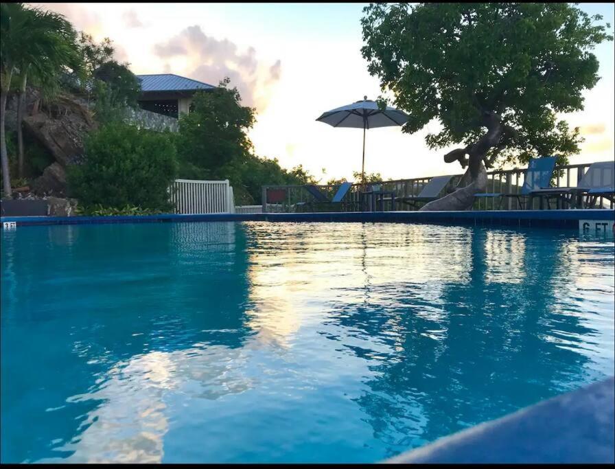 Mermaid Escape - Amazing Views! East End  Exterior photo